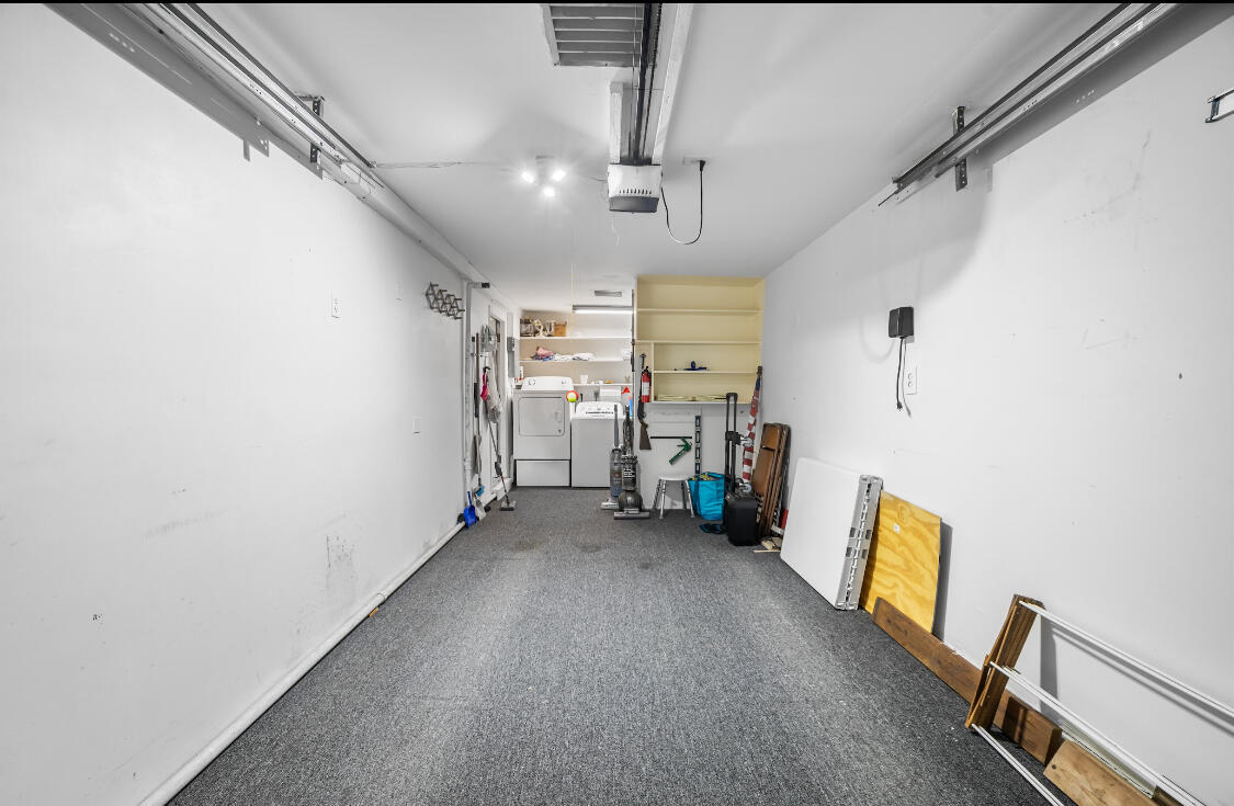 3966 Northwest 20th Avenue Okeechobee, FL 34972 - Photo 29 of 35 a view of empty room with wooden floor