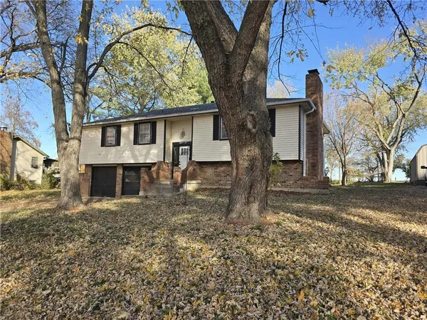 $259,900 | 1502 South Main Street, Clinton, MO 64735