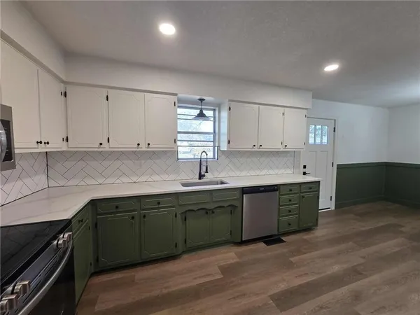 $259,900 | 1502 South Main Street, Clinton, MO 64735