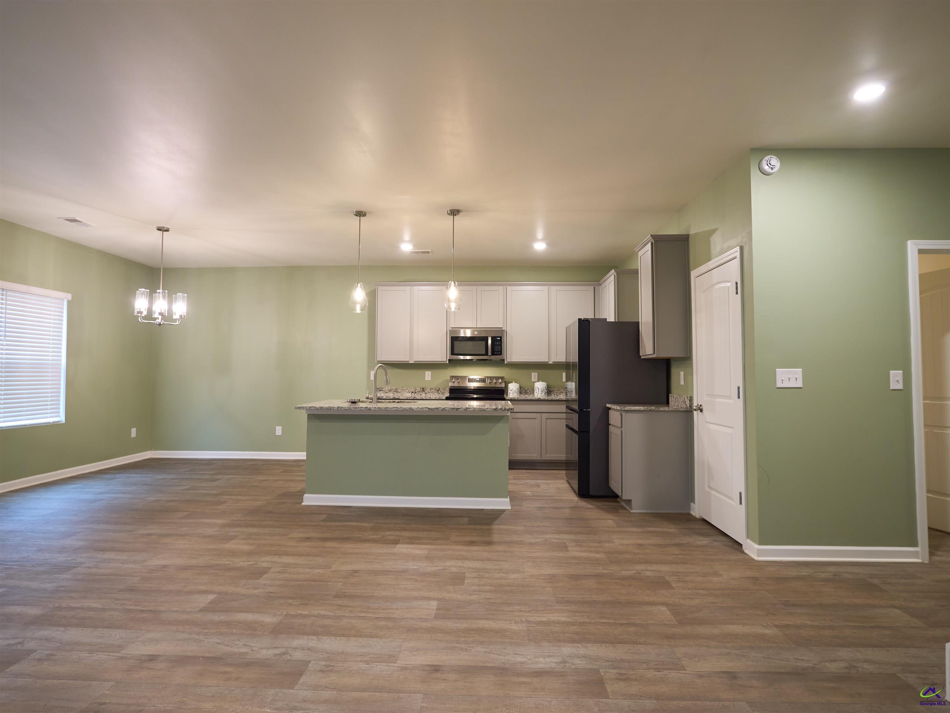 110 Cornfield Circle Perry, GA 31069 - Photo 4 of 46