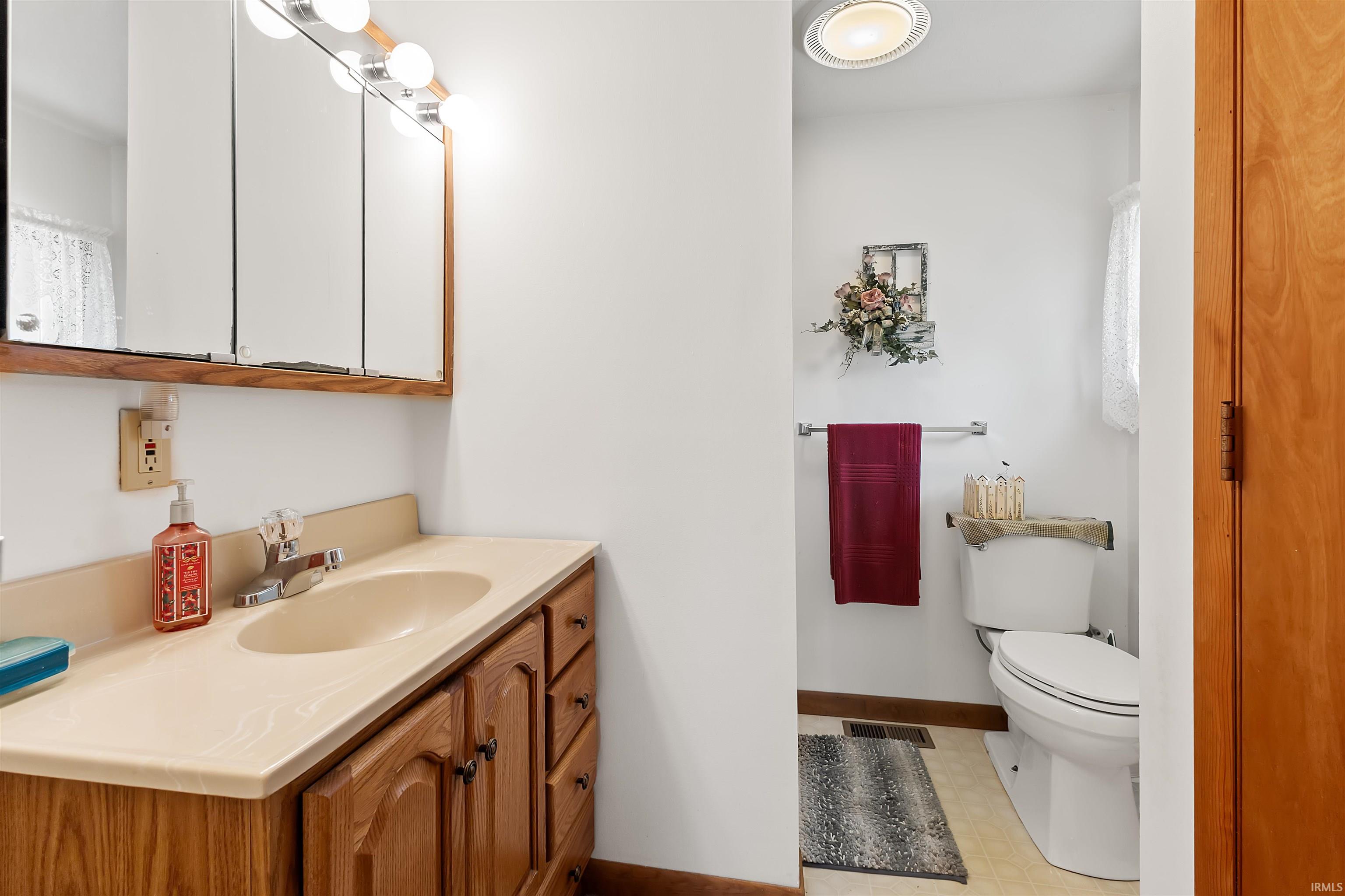 3981 East Parses Road Monticello, IN 47960 - Photo 14 of 35