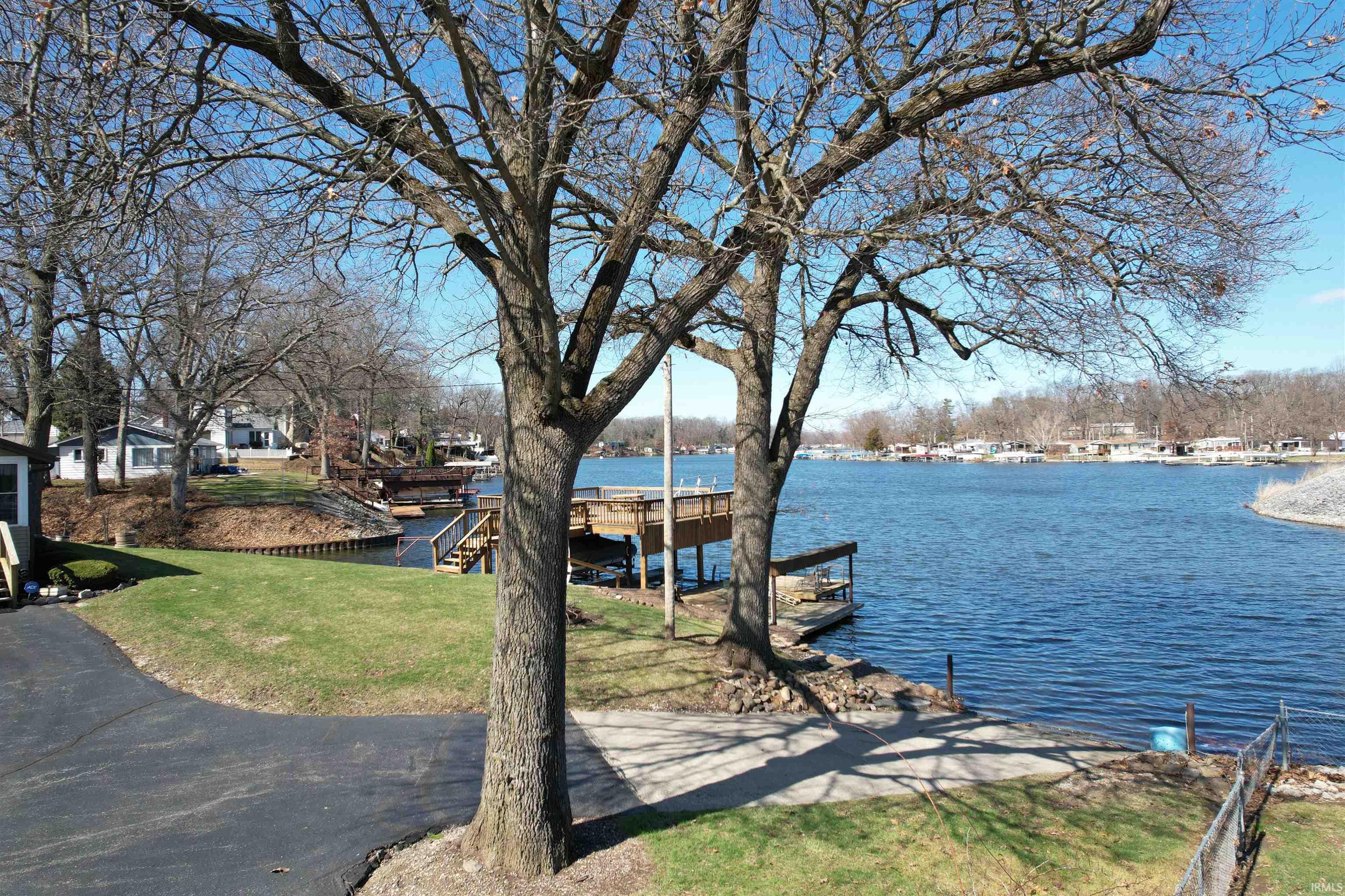 3981 East Parses Road Monticello, IN 47960 - Photo 4 of 35