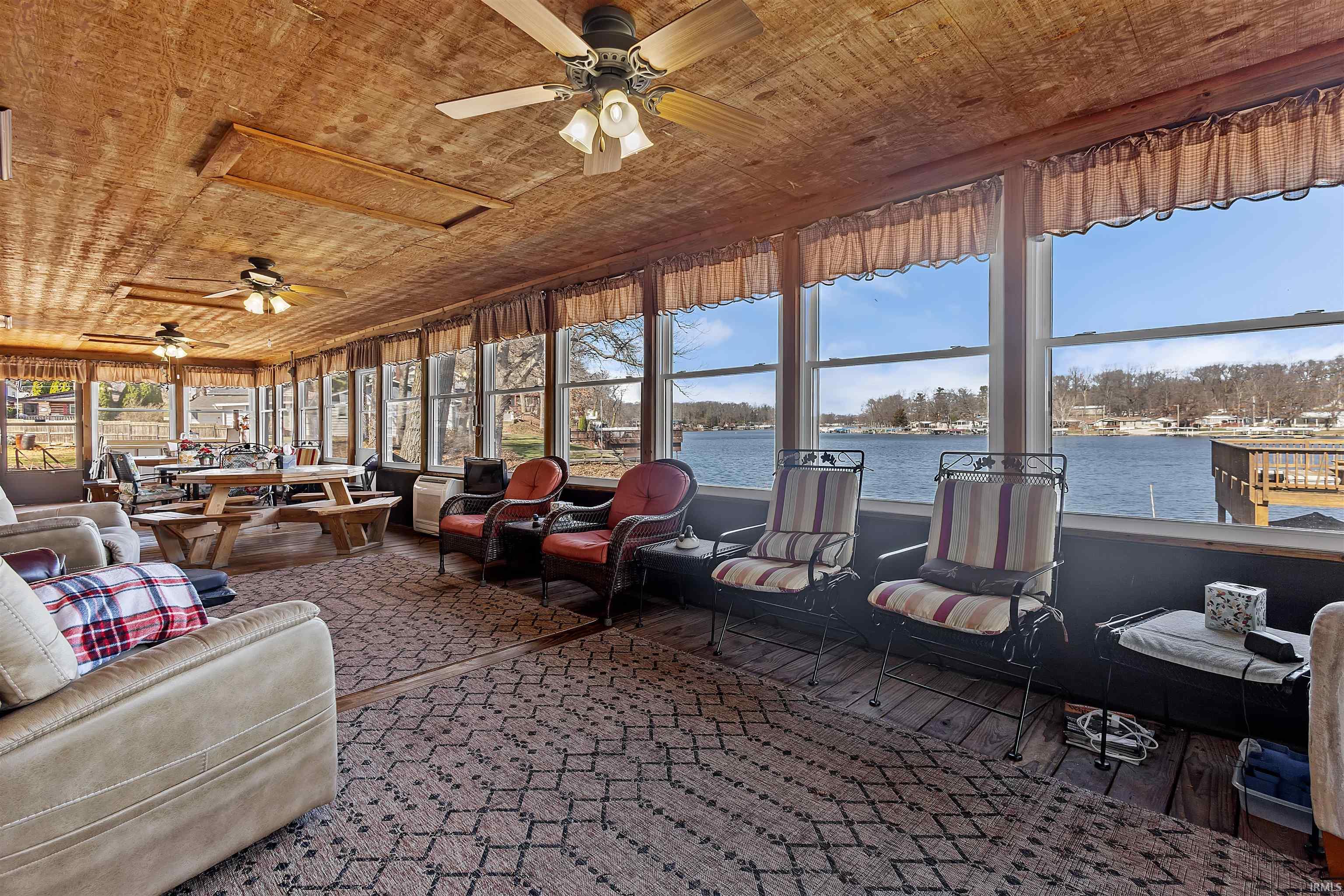 3981 East Parses Road Monticello, IN 47960 - Photo 7 of 35