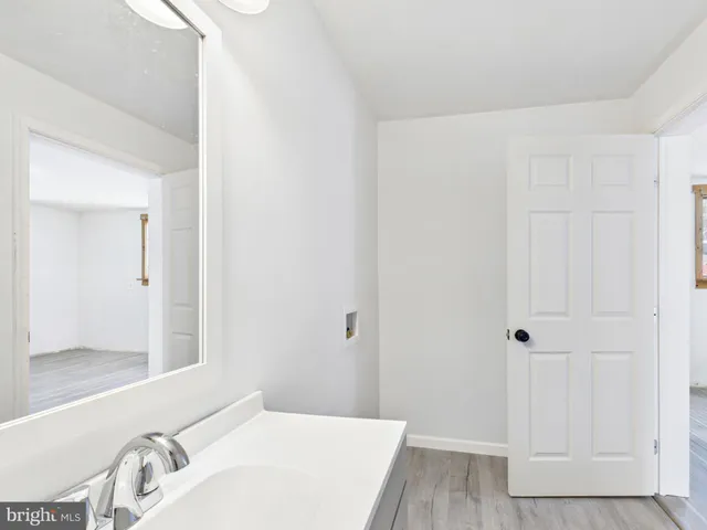 $239,999 | 206 Academy Street, Greensboro, MD 21639