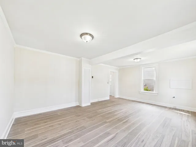 $239,999 | 206 Academy Street, Greensboro, MD 21639