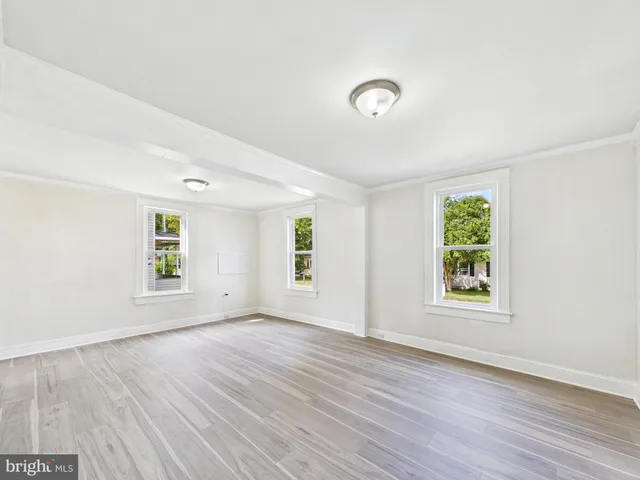 $239,999 | 206 Academy Street, Greensboro, MD 21639