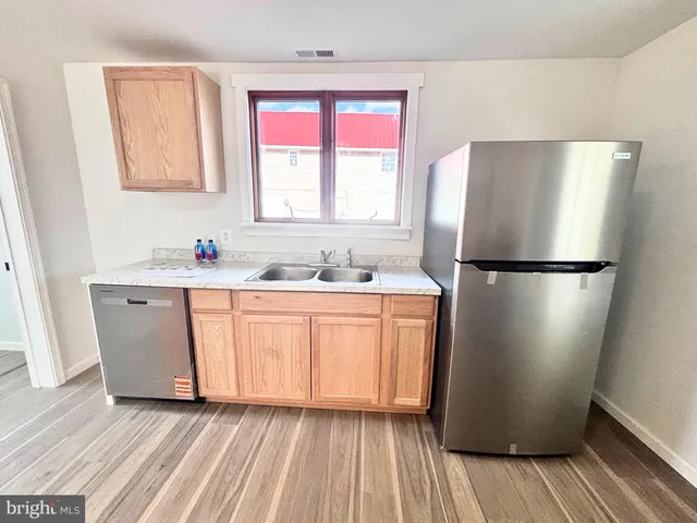 $239,999 | 206 Academy Street, Greensboro, MD 21639