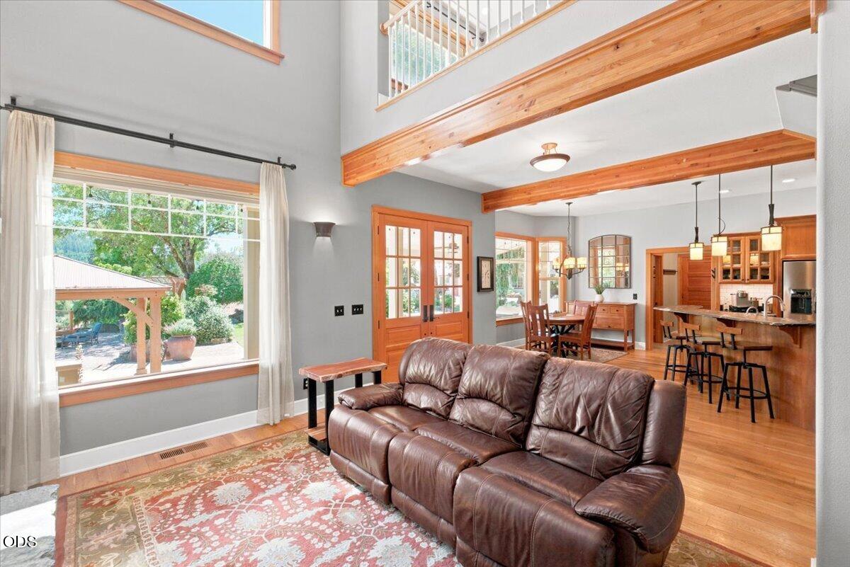 106 Green Valley Road Oakland, OR 97462 - Photo 16 of 52