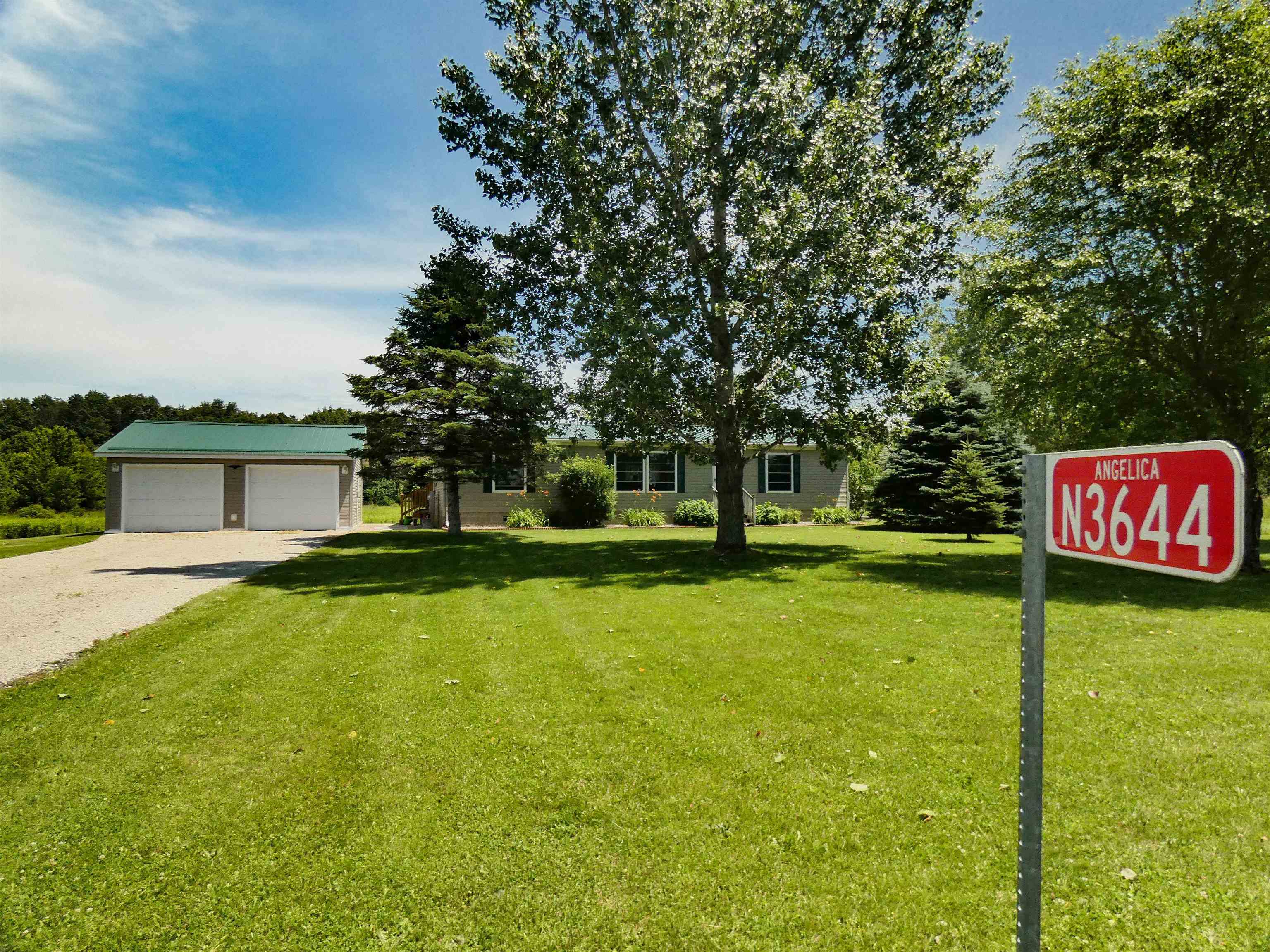 N3644 Green Valley Road Pulaski, WI 54162 - Photo 2 of 33