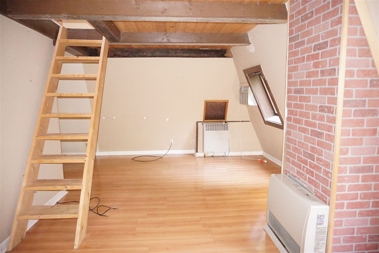 1715 Quechee West Hartford Road Hartford, VT 05001 - Photo 7 of 18 Gallery Image 7