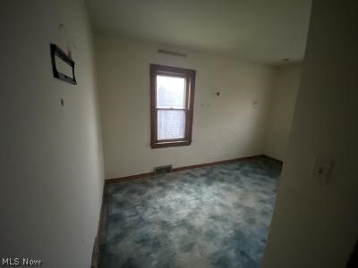 3493 Templeton Road Warren, OH 44481 - Photo 14 of 29 Gallery Image 14