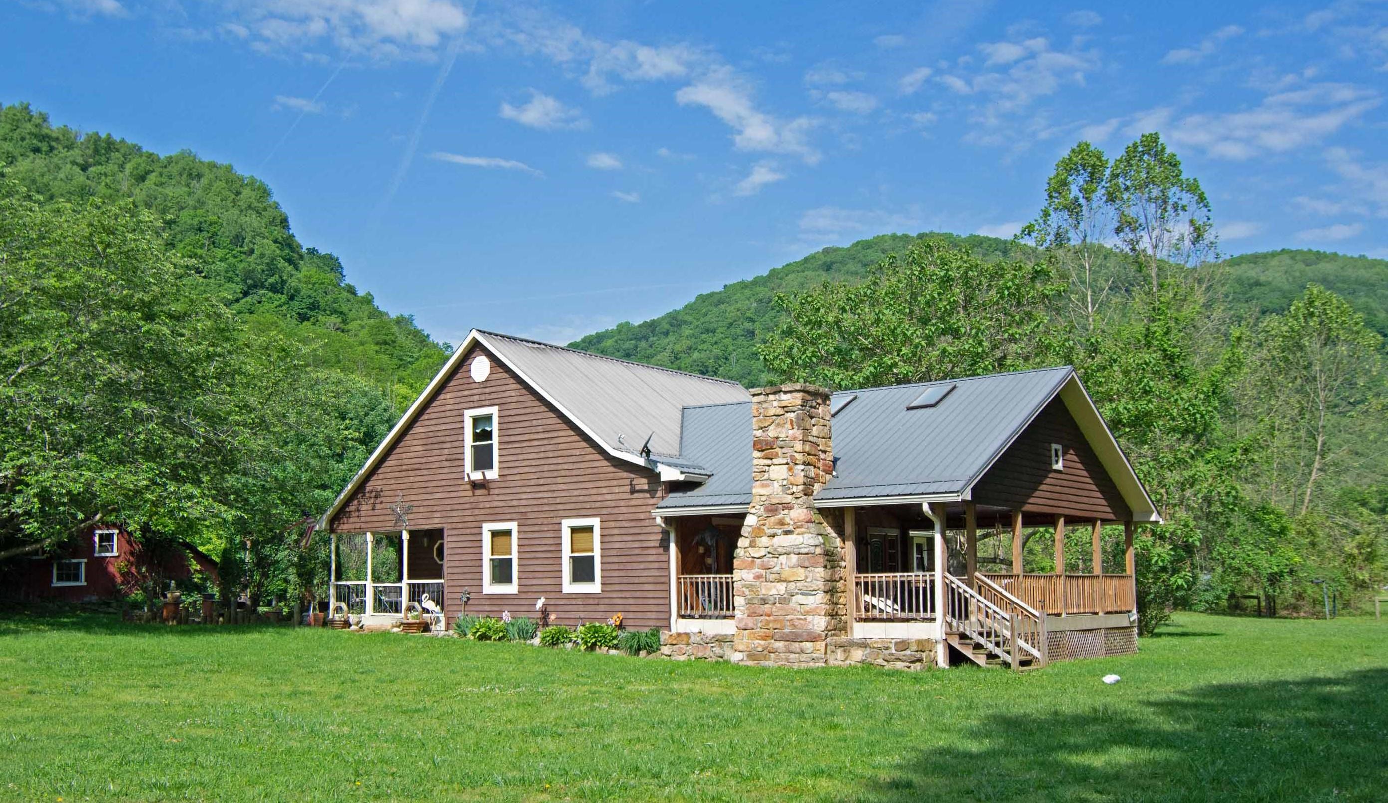 5182 New River Road Hinton, WV 25951 - Photo 2 of 70 Gallery Image 2