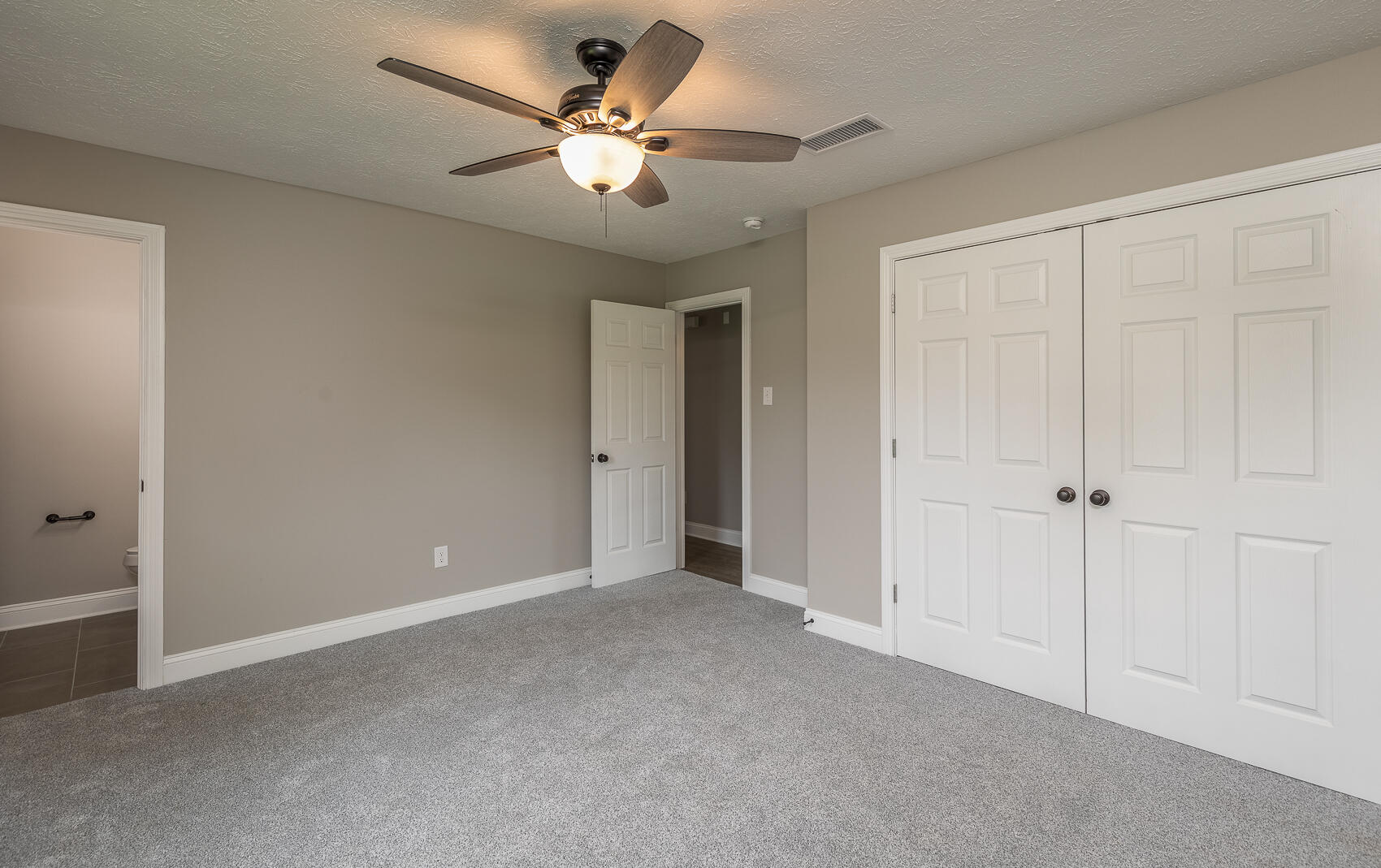 424 Marsailles Road Versailles, KY 40383 - Photo 14 of 20 424 Marsailles Rd Versailles M Jones Sho