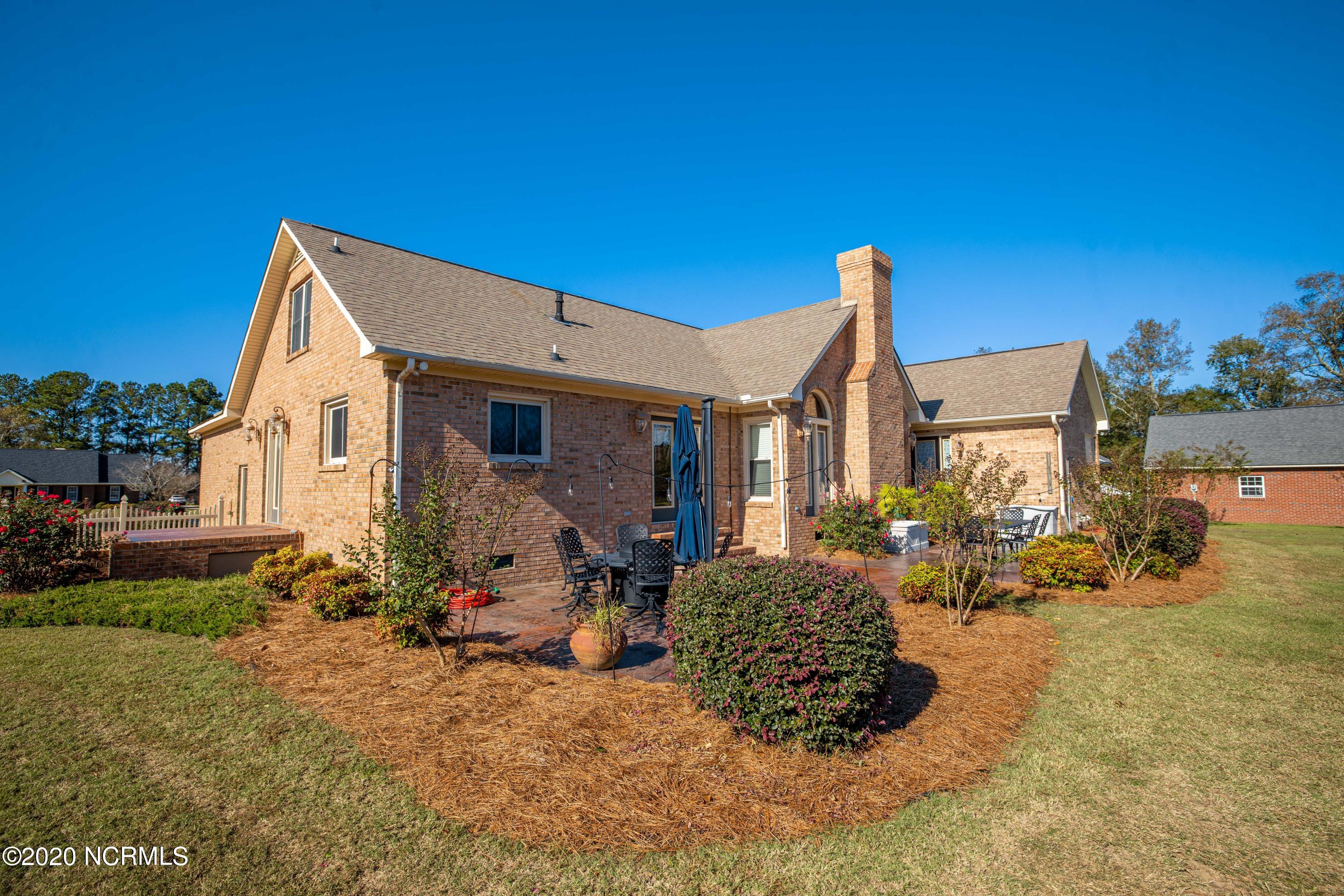 2912 Fox Run Circle Kinston, NC 28504 - Photo 5 of 63 2912 Fox Run Cir-5