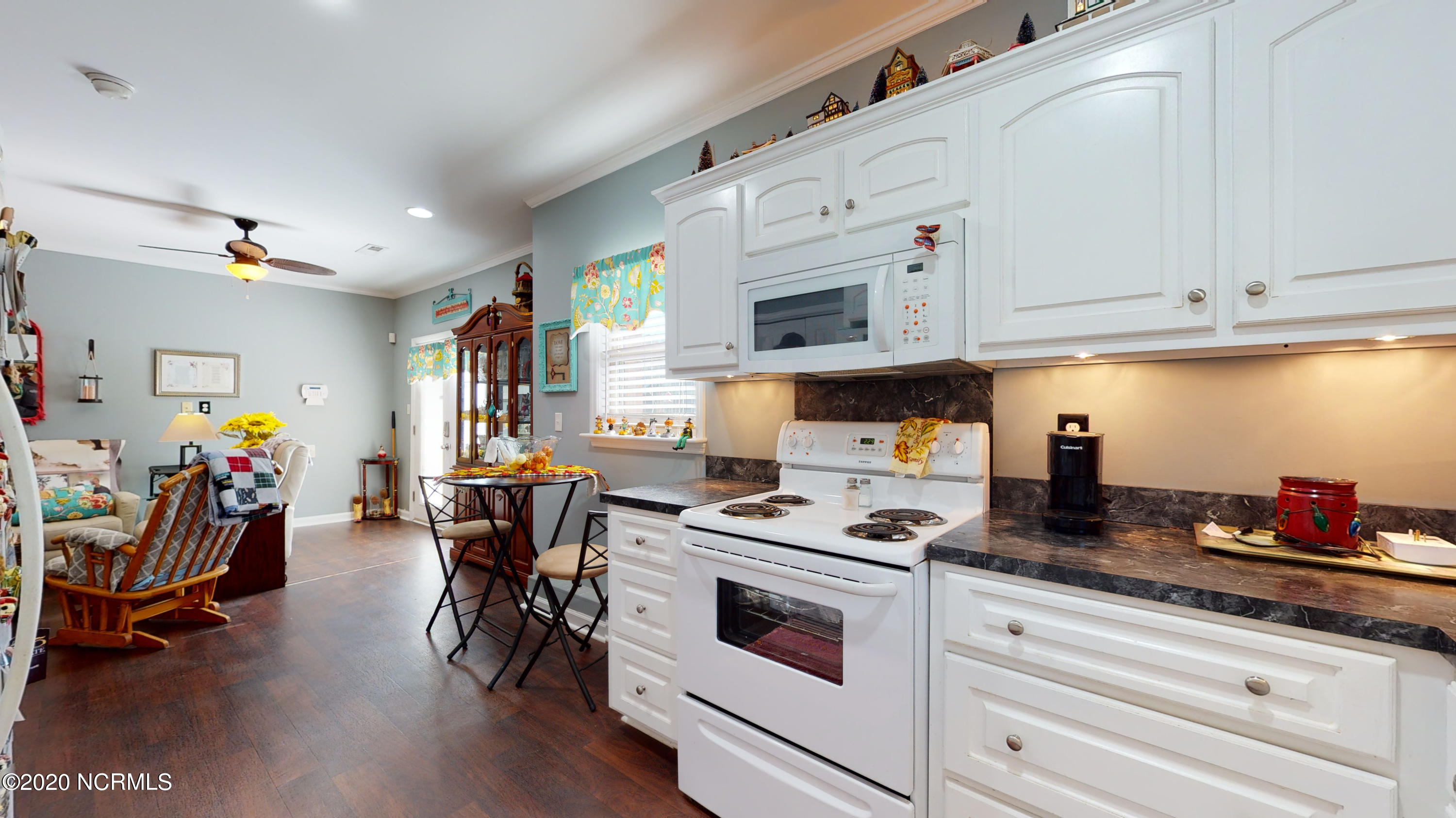 2912 Fox Run Circle Kinston, NC 28504 - Photo 59 of 63 apartment