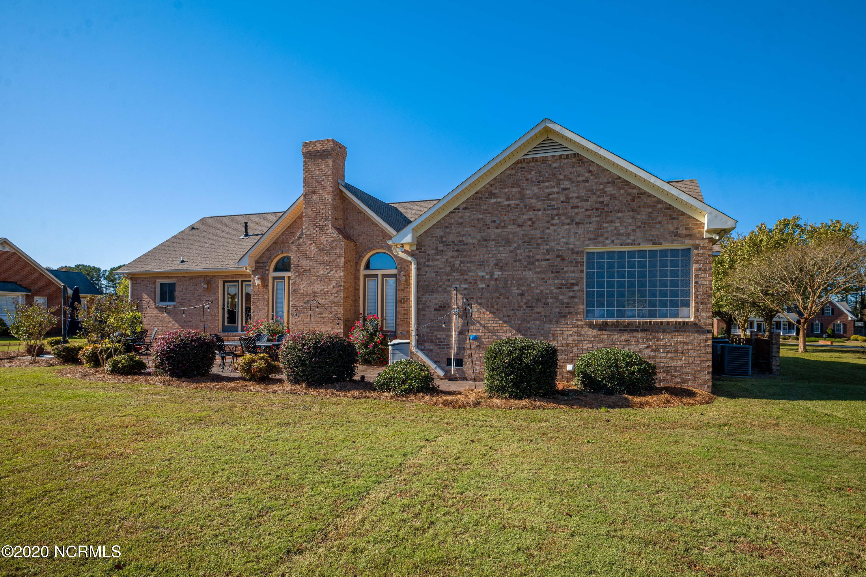 2912 Fox Run Circle Kinston, NC 28504 - Photo 7 of 63 2912 Fox Run Cir-7