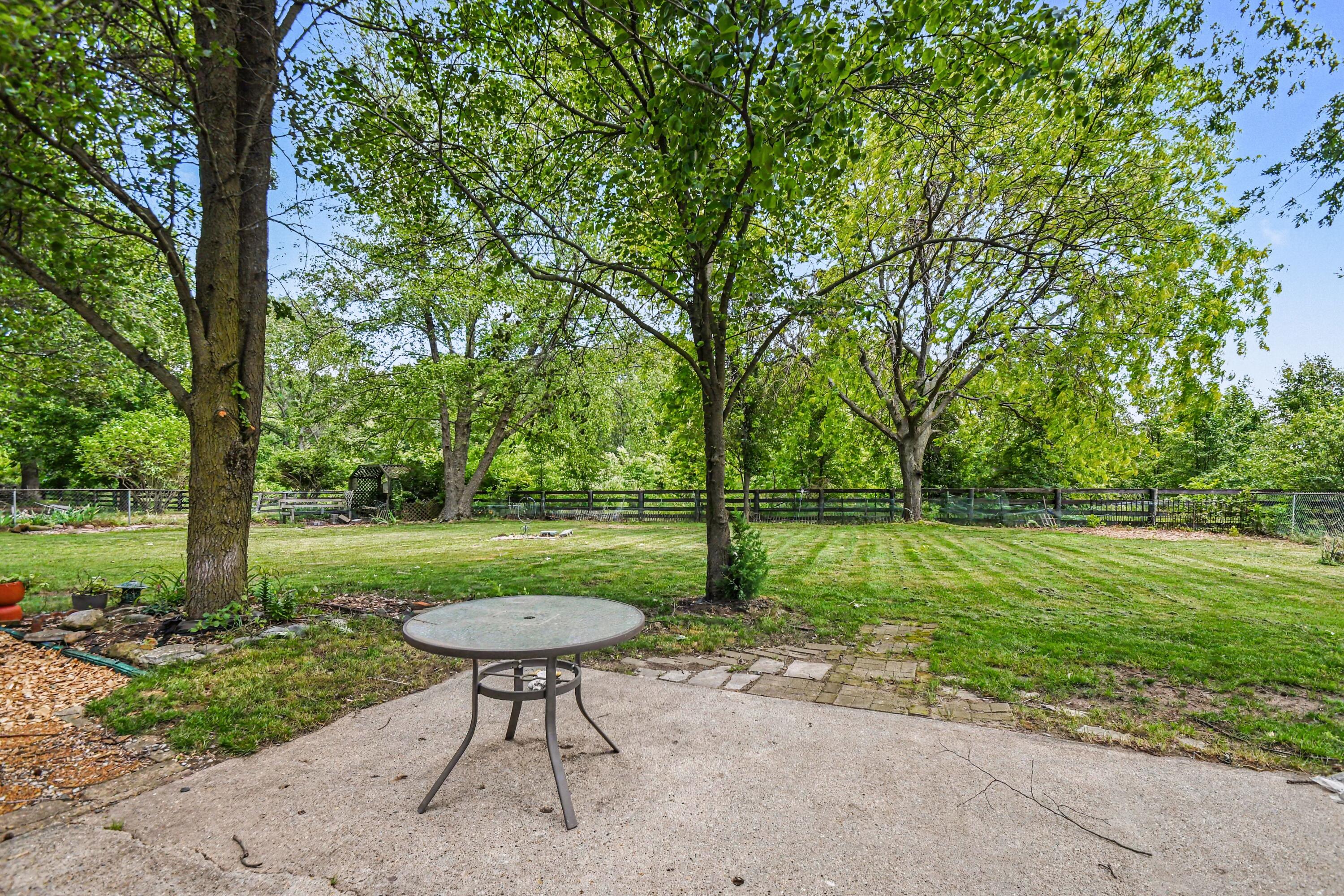 3421 Wyant Road Niles, MI 49120 - Photo 21 of 32 Backyard