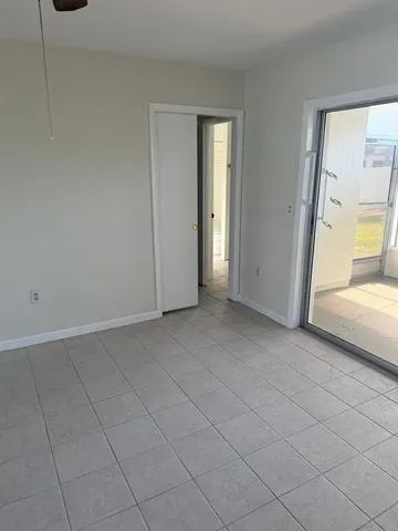 $1,950 | 1775 Loralin Drive, Englewood, FL 34223