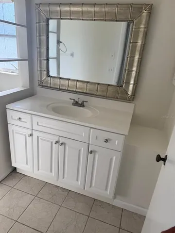 $1,950 | 1775 Loralin Drive, Englewood, FL 34223