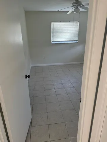 $1,950 | 1775 Loralin Drive, Englewood, FL 34223