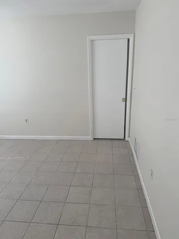 $1,950 | 1775 Loralin Drive, Englewood, FL 34223