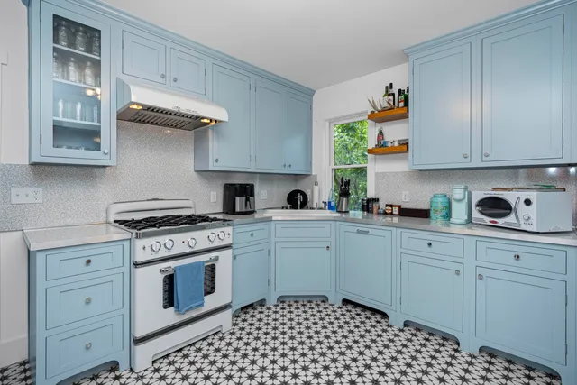 $2,499,999 | 2760 North Territorial Road West, Ann Arbor, MI 48105