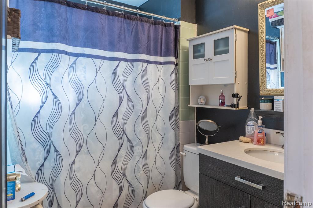8477 Coldwater Road Flushing, MI 48433 - Photo 39 of 53