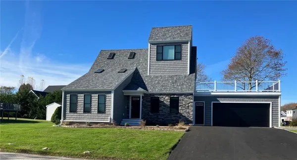 $1,585,000 | 2 Bristol Road, Narragansett, RI 02882