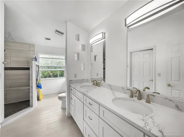 $1,080,000 | 11013 Southwest Redwing Drive, Stuart, FL 34997