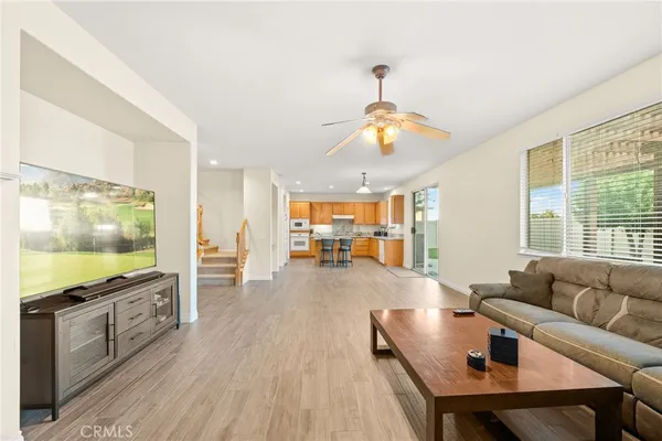 $799,900 | 33926 Channel Street, Temecula, CA 92592