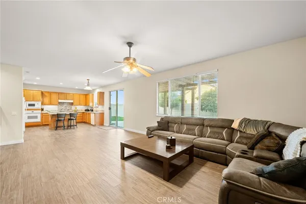 $799,900 | 33926 Channel Street, Temecula, CA 92592