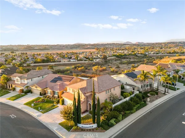 $799,900 | 33926 Channel Street, Temecula, CA 92592