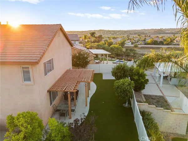 $799,900 | 33926 Channel Street, Temecula, CA 92592