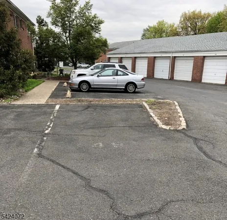 $2,500 | 1165 Valley Road, Unit 1165, Wayne, NJ 07470