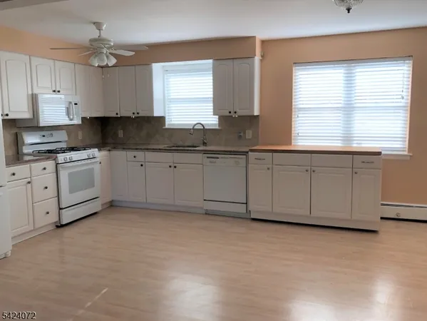 $2,500 | 1165 Valley Road, Unit 1165, Wayne, NJ 07470