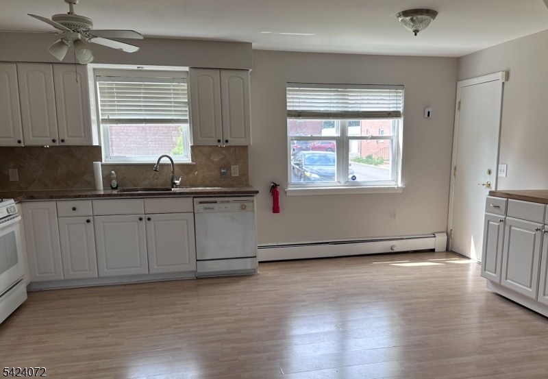 1165 Valley Road, Unit 1165 Wayne, NJ 07470 - Photo 5 of 22