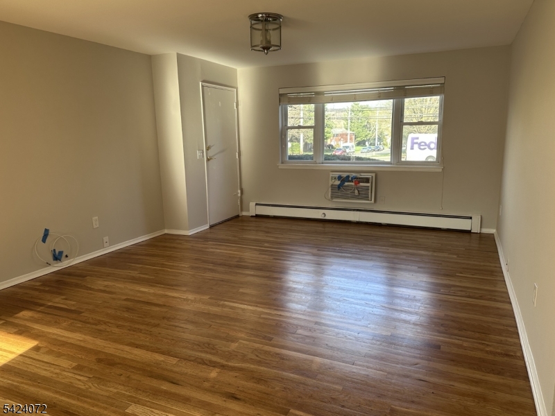 1165 Valley Road, Unit 1165 Wayne, NJ 07470 - Photo 10 of 22