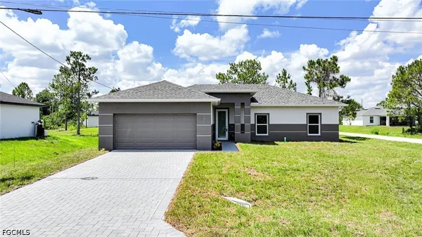$334,900 | 2819 32nd Street West, Lehigh Acres, FL 33971