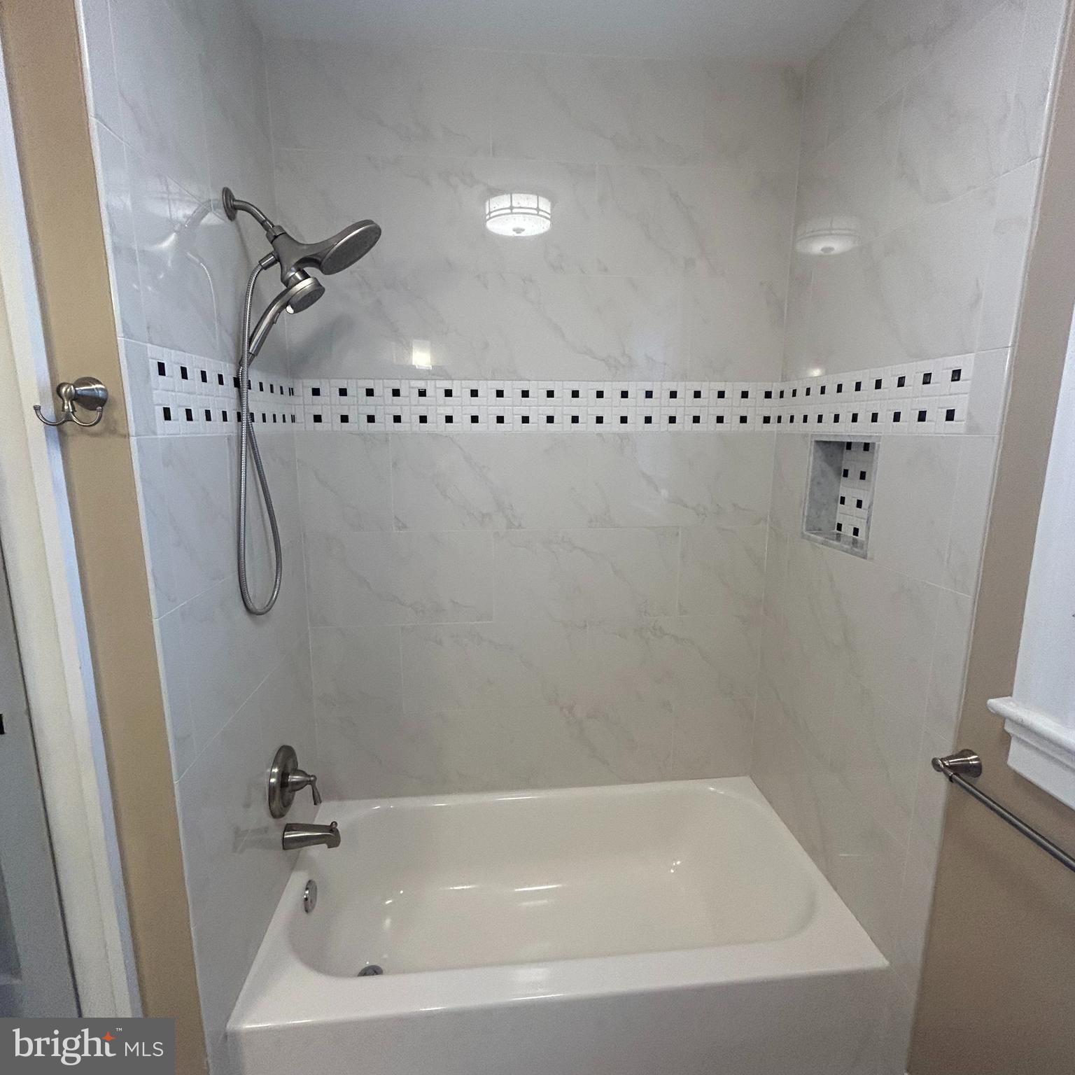 17 Tenby Road Havertown, PA 19083 - Photo 20 of 28 Ceramic tile bathroom