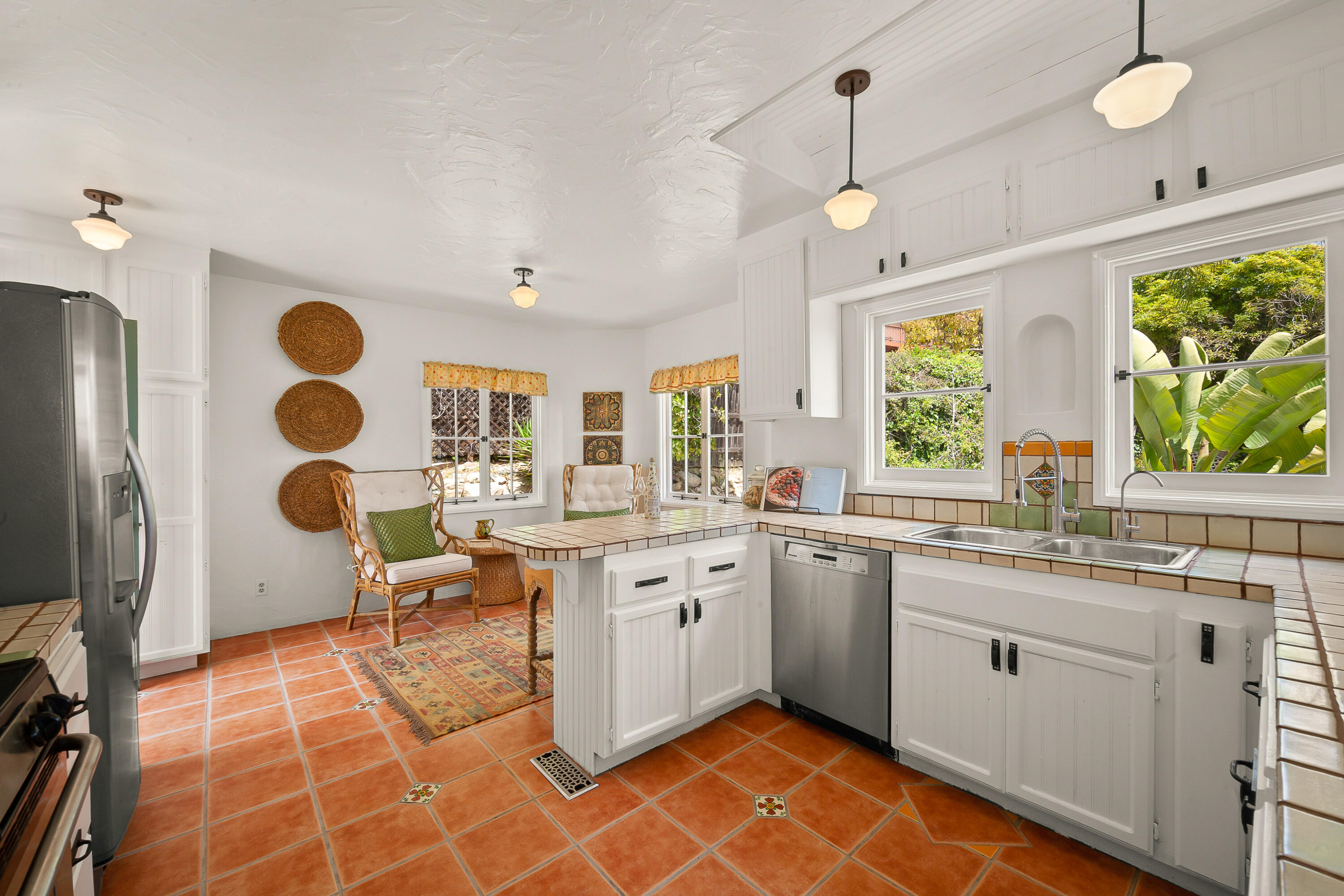 870 Windsor Way Santa Barbara, CA 93105 - Photo 31 of 59 870 Windsor Way_HDR_LA360VR-17