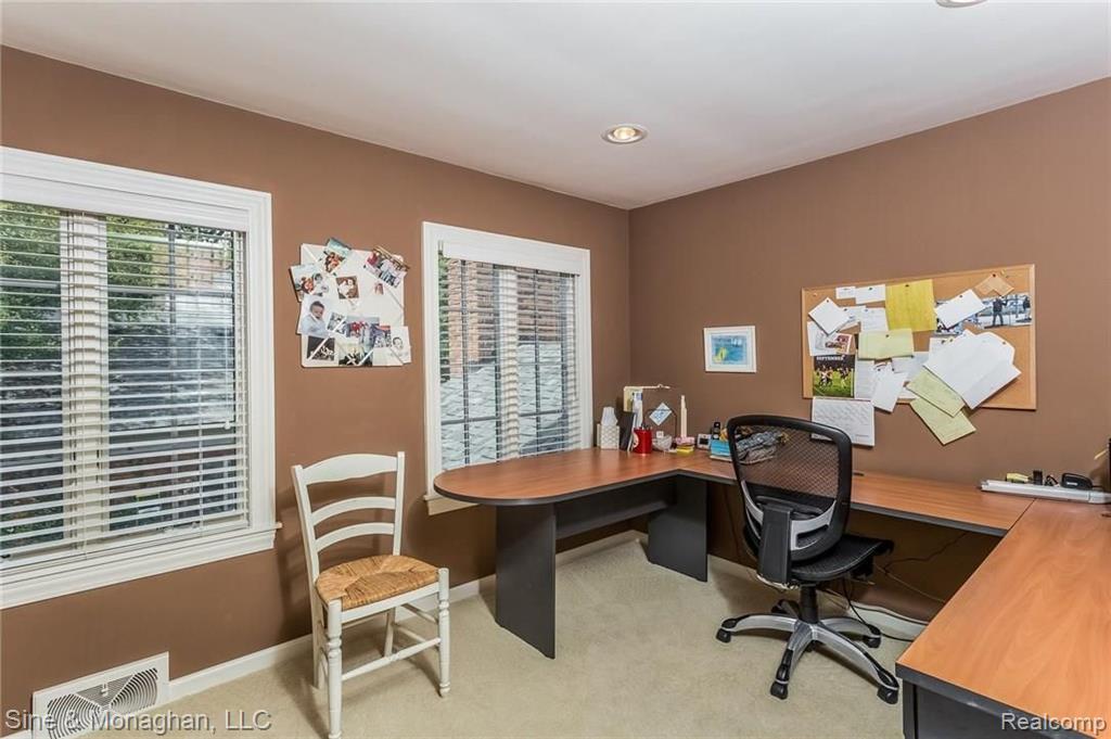 157 Kenwood Road Grosse Pointe Farms, MI 48236 - Photo 43 of 84