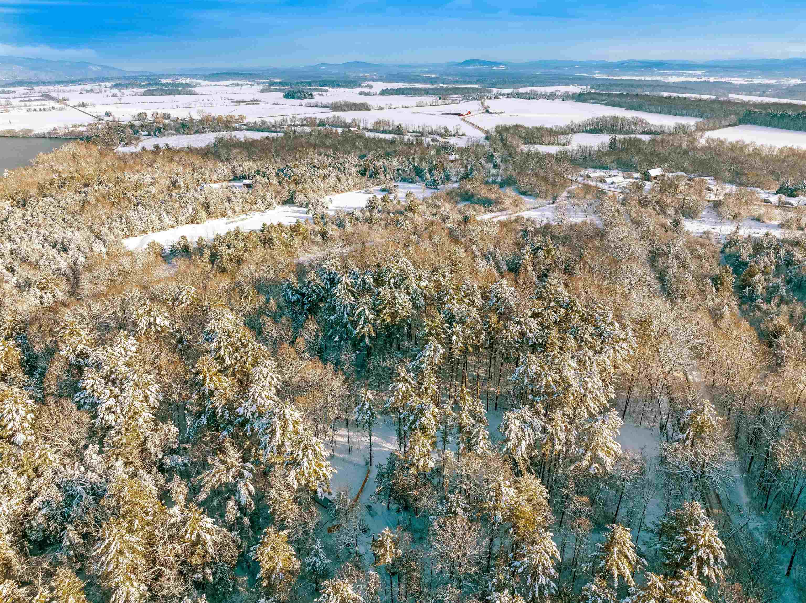 44 Spencer Farm Road Vergennes, VT 05491 - Photo 16 of 27
