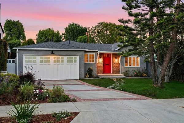 $1,799,999 | 114 North Rose Street, Burbank, CA 91505