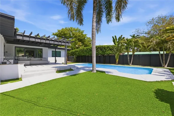 $9,800 | 86 Northeast 110th Street, Miami Shores, FL 33161