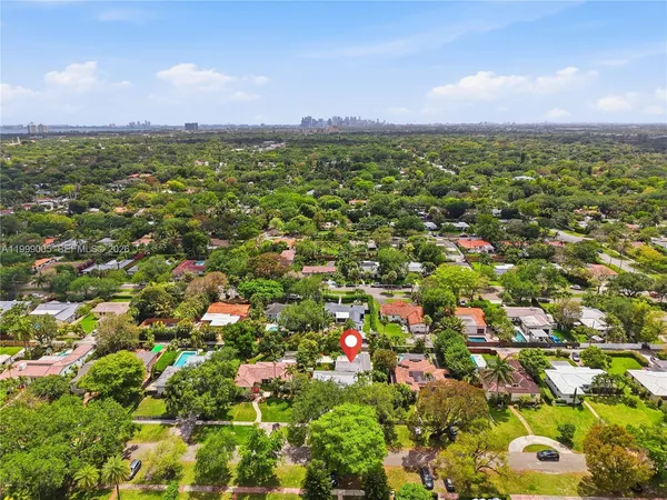 $9,800 | 86 Northeast 110th Street, Miami Shores, FL 33161