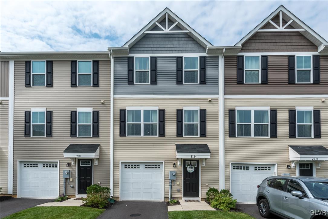 2124 Alex Road Easton, PA 18040 - Photo 1 of 18 Gallery Image 1