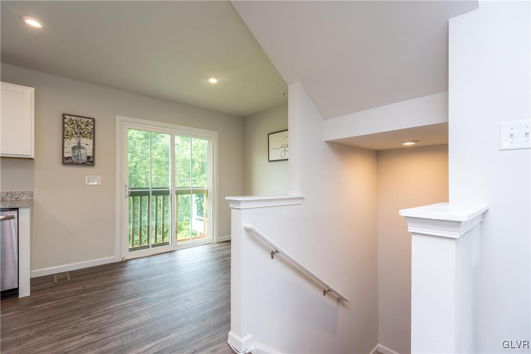 2124 Alex Road Easton, PA 18040 - Photo 4 of 18 Gallery Image 4