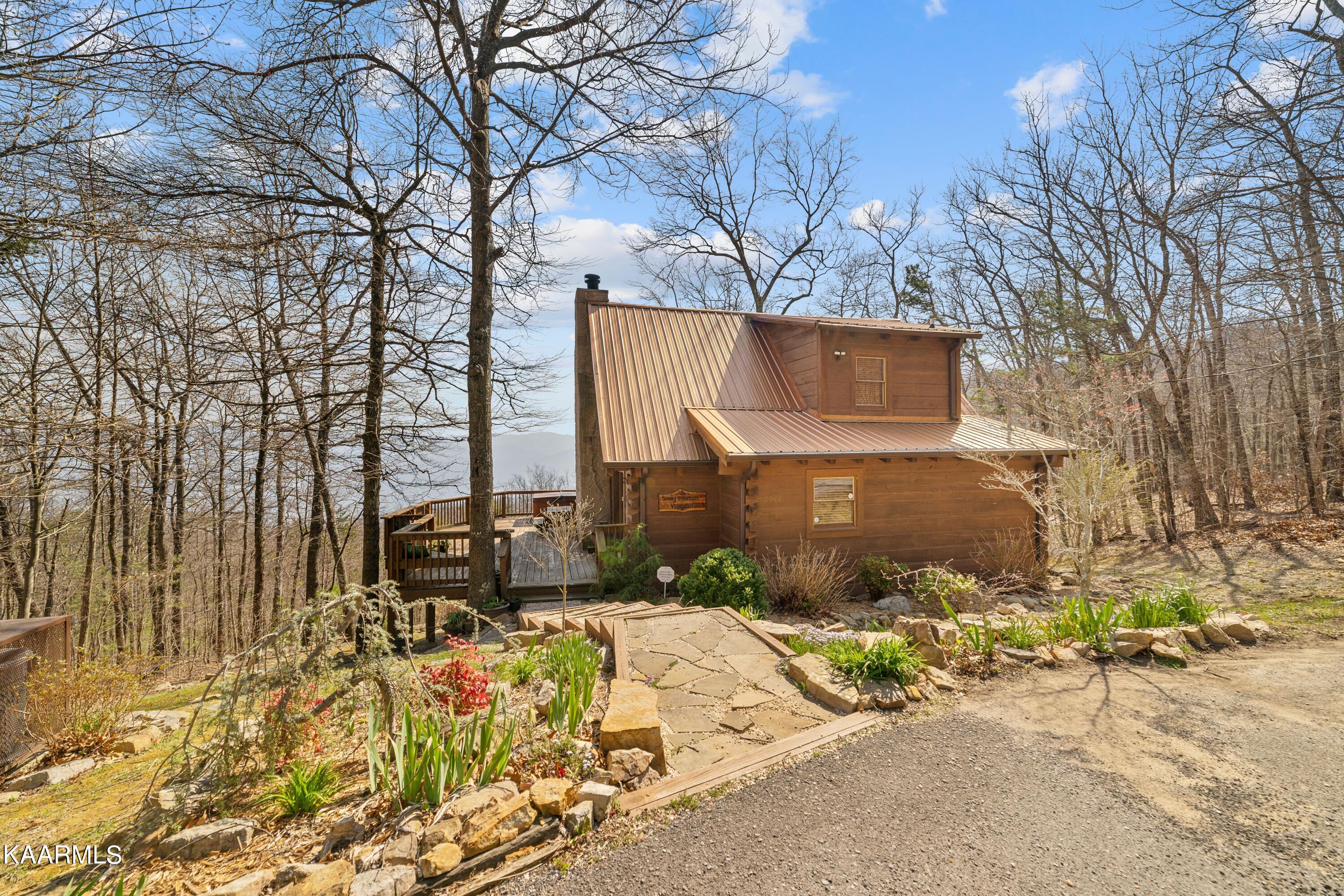 2746 East End Road Pigeon Forge, TN 37876 - Photo 1 of 48 EXT1