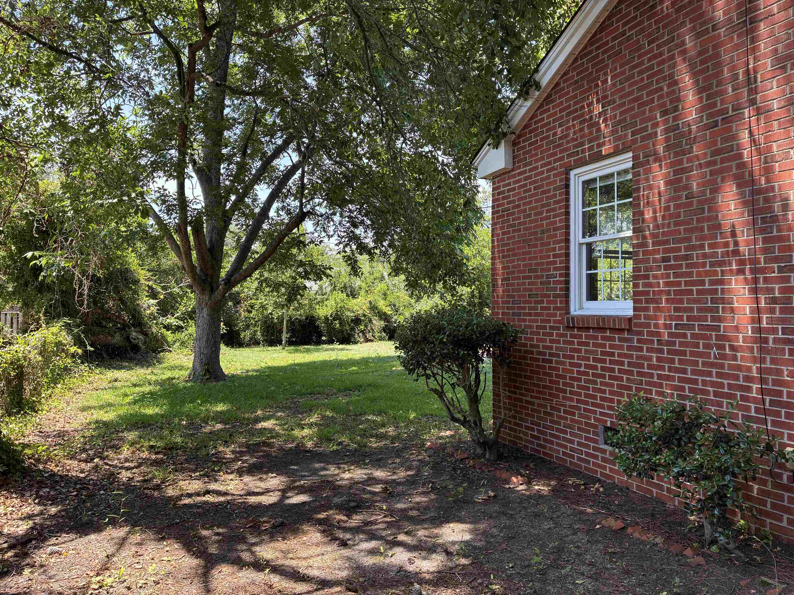 1302 Saville Street Georgetown, SC 29440 - Photo 5 of 47
