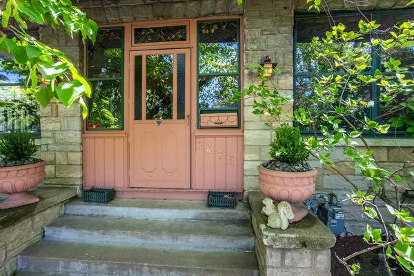 $359,900 | 2425 North Brady Street, Davenport, IA 52803